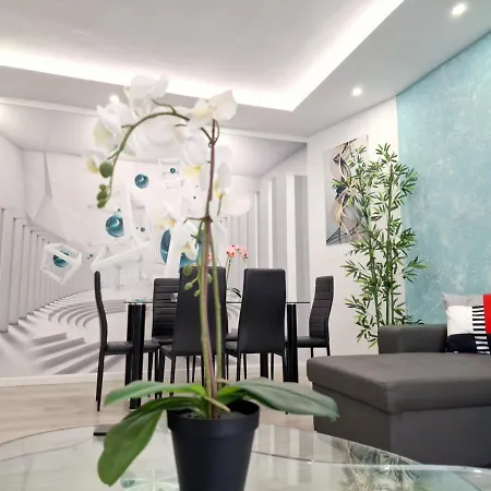 Daniel Beachfront, 2 Wifi Free 펜션 플라야데라스아메리카스