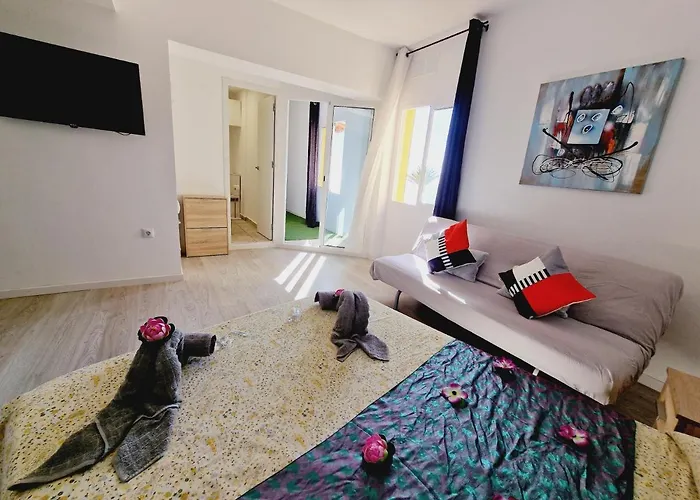 Feriehus Daniel Beachfront, 2 Wifi Free Playa de las Américas