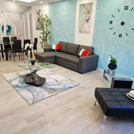 Daniel Beachfront, 2 Wifi Free Casa vacanze
