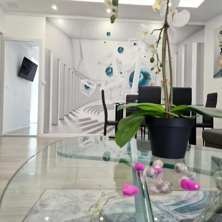 Daniel Beachfront, 2 Wifi Free Prázdninový dům