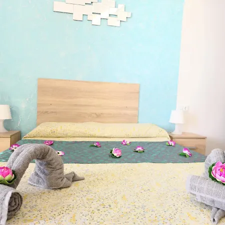 Daniel Beachfront, 2 Wifi Free Playa de las Americas (Tenerife)