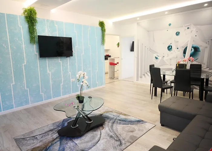 Semesterbostad Daniel Beachfront, 2 Wifi Free *