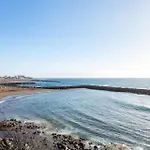 Daniel Beachfront, 2 Wifi Free Σπίτι διακοπών