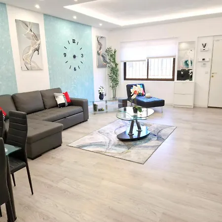 Daniel Beachfront, 2 Wifi Free Σπίτι διακοπών